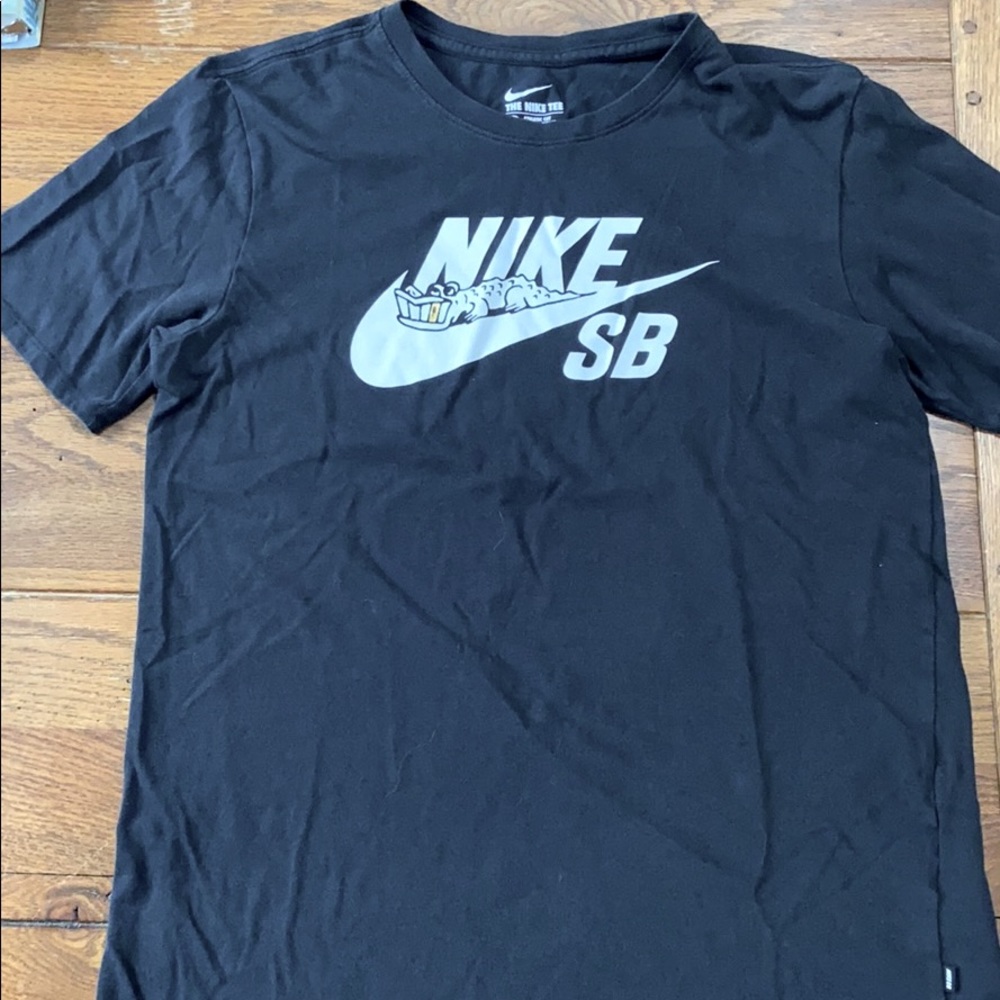 Nike black t-shirt, size M